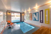 Floral Hotel·WIN Résidence — Luxury Pool Villa (Qinhuangdao Vocational and Technical College) - piscine