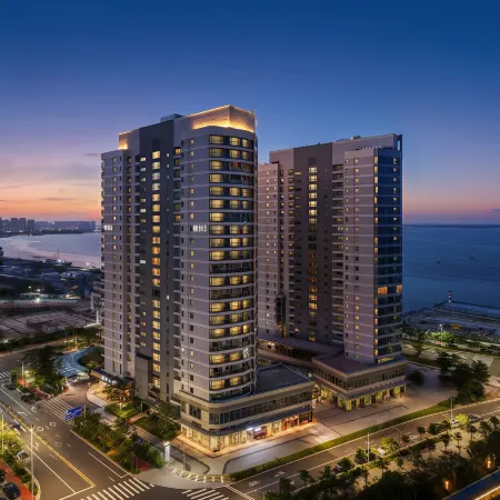 Tanyue Seaview Hotel (Zhanjiang Jinshawan Beach Wanda Plaza Branch)