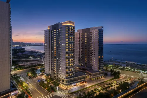 Tanyue Seaview Hotel (Zhanjiang Jinshawan Beach Wanda Plaza Branch) - 2 ดาว