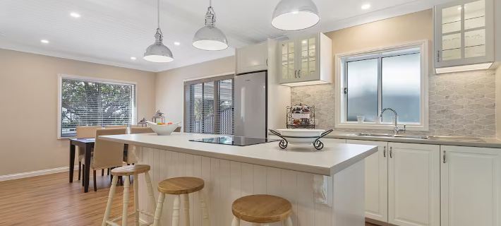 MetaWiseBnB Waterfront 3BR Coastal Escape Ξενοδοχεία στην πόλη Redcliffe