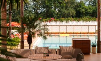 The Standard, Pattaya Na Jomtien