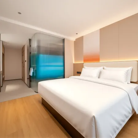 Paishiguang Hotel (Pangdonglai Sanpang Store)