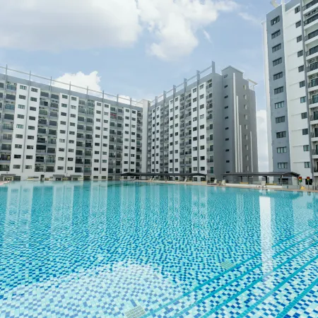 Ambience Residence Pulau Gadong Near Klebang by Stayrene