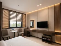 HOI DONG HOTEL - parking