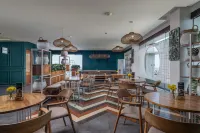 Wimarion Hotel Semarang - Breakfast