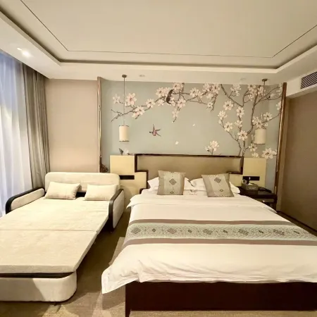 Caifu Traders Hotel