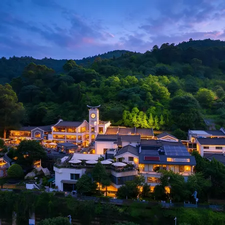 Tea Horse Garden Resort (Kunming Dianchi Xishan Scenic Area)