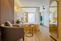Jinglan·Hua Xi Yi Pin  Hotel