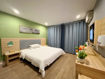 Geziwei Hotel (Nanning Guangxi University Subway Station Nongyuan Road Night Market Shop) Hotels in Nanning