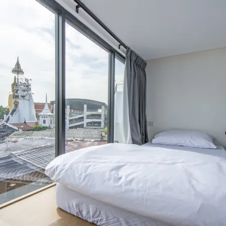 Lost Inn BKK Отели рядом с достопримечательностью «Дусит»