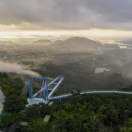 Yanoda Rainforest No.1 Hotel