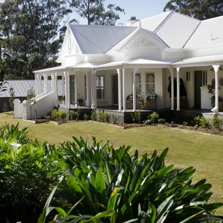 Verandah House Country Estate