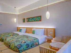 HENTIQUE PINECONE HOTEL