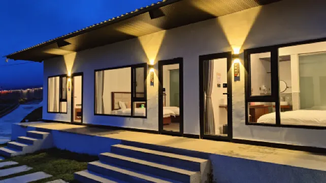 冕寧冶勒湖牧羊歸民宿