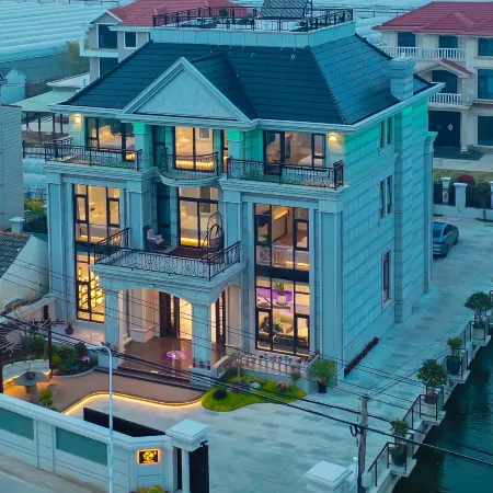 Shiguang Homestay(Shanghai Lingang Dishuihu Branch) Отели рядом с достопримечательностью «Озеро Дишуй»