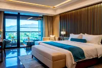 Expo Serene Hotel Shiyuan Hotels near Jingangshan