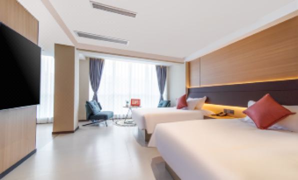 Galaxy Star Fashion Hotel (Taizhou Jiaojiang East Business District)
