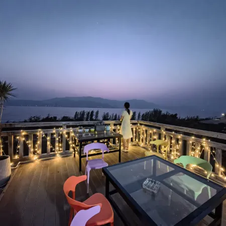 Fuxian Lake Yufangting Boutique Homestay