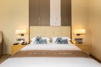 Expo Center Hotel