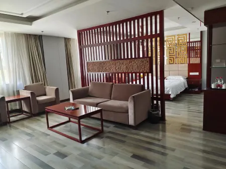 Hong Xiang Hotel Отели рядом с достопримечательностью «Ancient City Gymnasium»