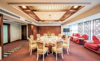 Southern Airlines Pearl Hotel