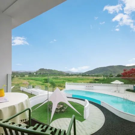 Yindu·Moganshan Designer Private Hot Spring Boutique Inn