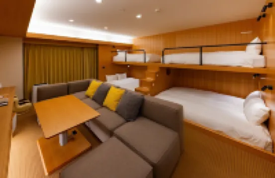 โกลด์สเตย์ซาคาเอ