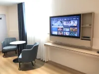 Xinxiang 988 Hotel (No. 2 Middle School and Second Hospital Branch)