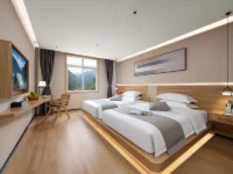 Yushe Yunshan Designer Hot Spring Hotel (Jiuzhaigou Scenic Area Visitor Center) Hotels in Jiuzhaigou