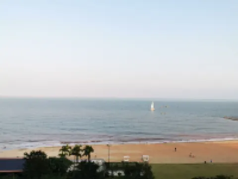 洛可可雨林沙灘墅海景酒店（三塊石白浪灘店）