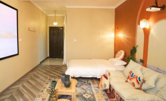 Jiuqinju Rest Xiangyang Audiovisual Homestay (Huaihua High speed Railway  Station Branch)
