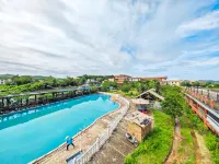 Sea View Theme Hotel - Pools