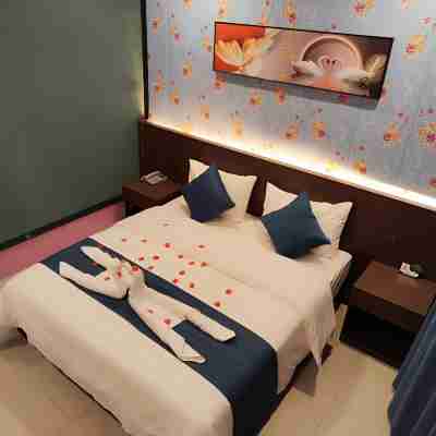 Flower Boutique Hotel Rooms