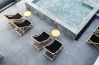 Blu Monkey Hub and Hotel Krabi Town Hotel di Kota Krabi