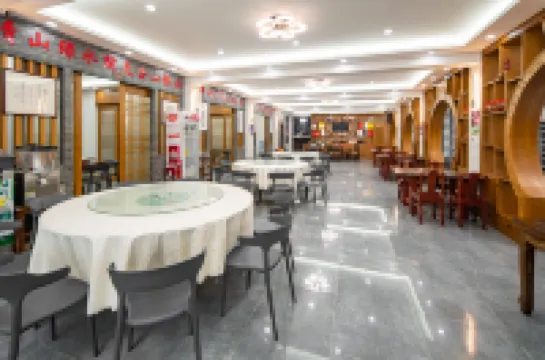 Shanquan Resort Hotel