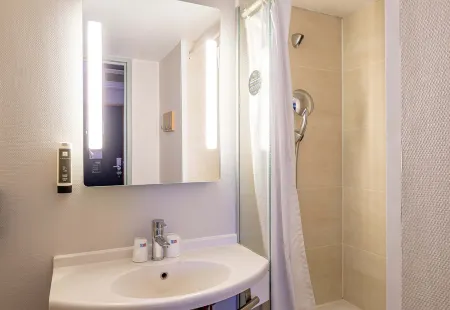 B&B Hotel Bordeaux Sud