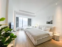 Qianshan Snow Designer Homestay, Maoxian - balcony
