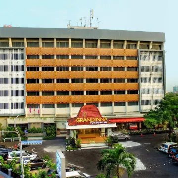 Grand Inna Tunjungan Hotel Surabaya Hotels near Grahadi Building
