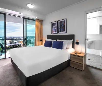 Oaks Brisbane on Felix Suites Hotels near Wynnum Mangrove Boardwalk