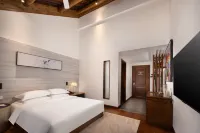 Mingshui Ancient City Lingqian Inn