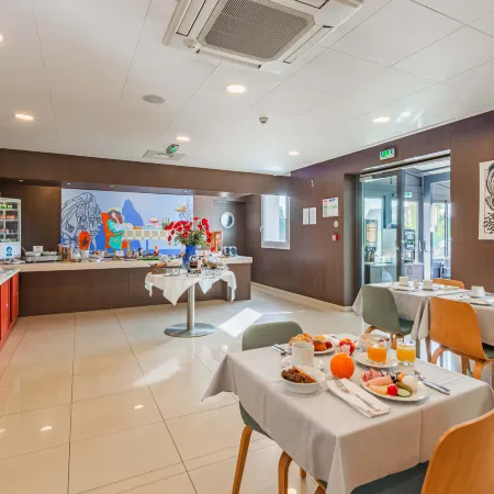 B&B Hotel Colmar Liberté 4 étoiles