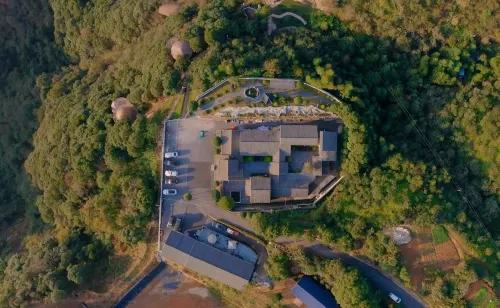 Pingjiang Ting Yun Hostel