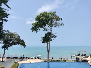 Chang Buri Resort & Spa