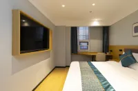 Fairyland Shangpin Hotel (Hengshui Yirancheng Railway Station) Hotels in Hengshui