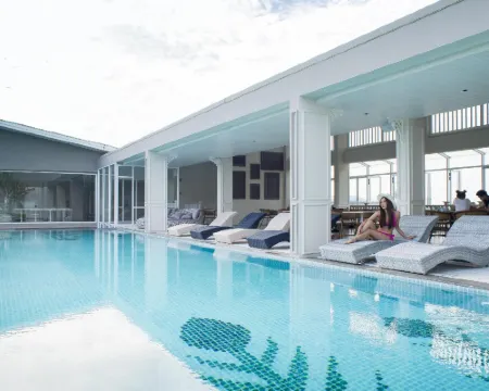 판푸리 레지던스 푸켓 호텔