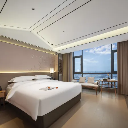 Moshang Qingya Hotel(Suixian North Lake Neighborhood Center Store)