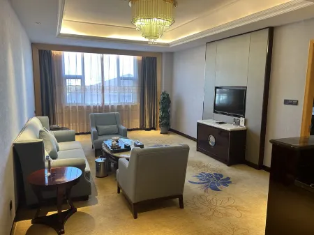 Grand Honor Hotel