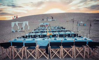 Dunhuang Silk Road Mingsha Mountain International Luxury Camp