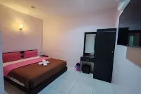 Hotel Kuang Hua Sitiawan Near to Unikl-Mimet Hotels in Sitiawan