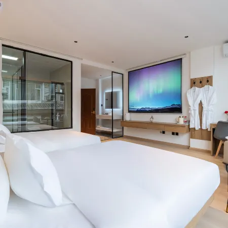 Yunxi Haitang Snow Mountain Scenic Hotel
